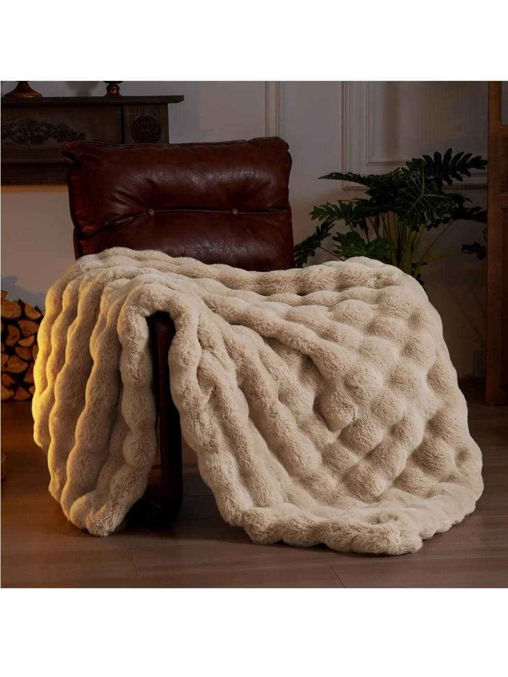 Plush Cream Faux Fur Throw Blanket for Cozy Living